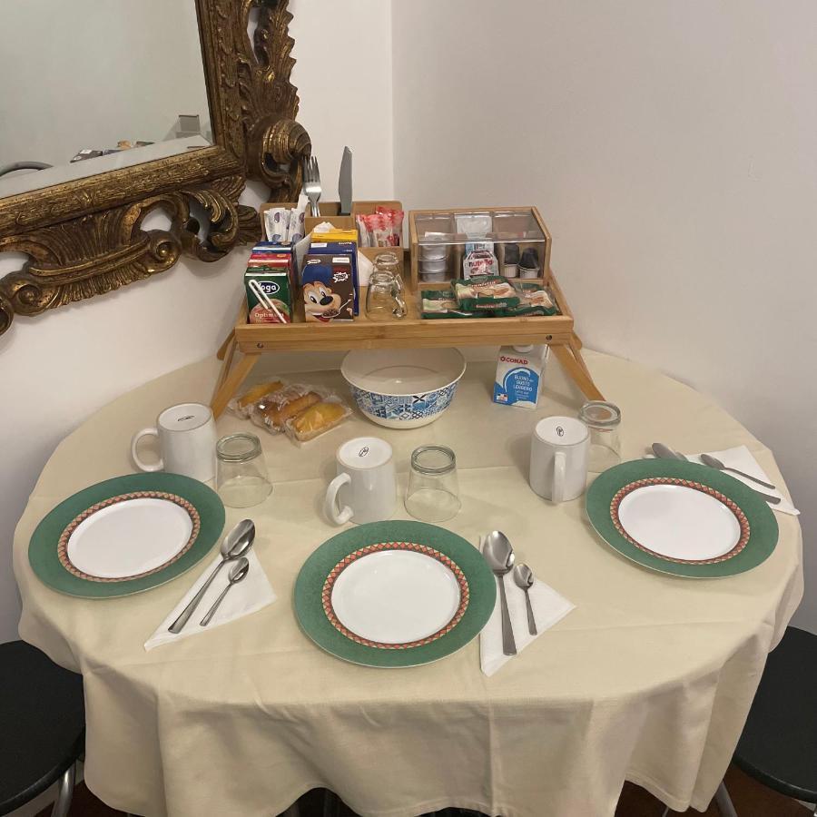 קפריאטה סן ג'רבסיו B&B Family First מראה חיצוני תמונה